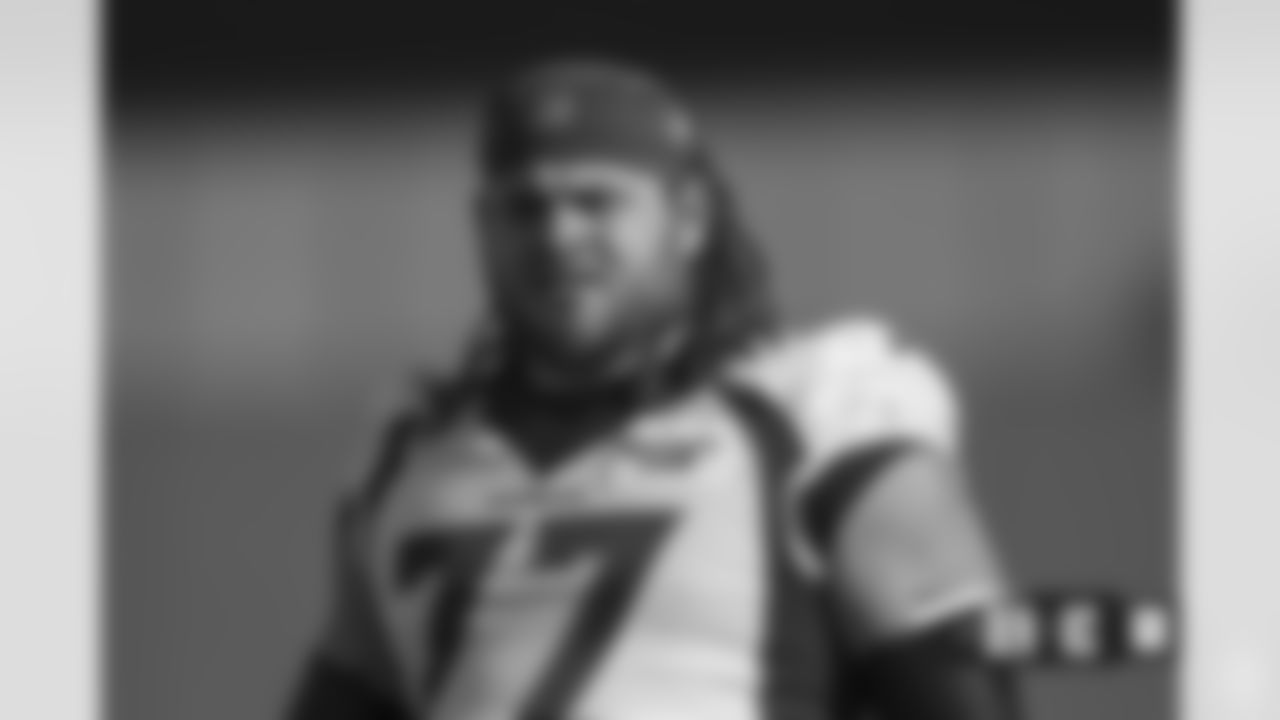 Quinn Meinerz during practice on Friday, December 30, 2022 at UCHealth Training Center in Englewood, Colorado.
Photo by Gabriel Christus / Denver Broncos