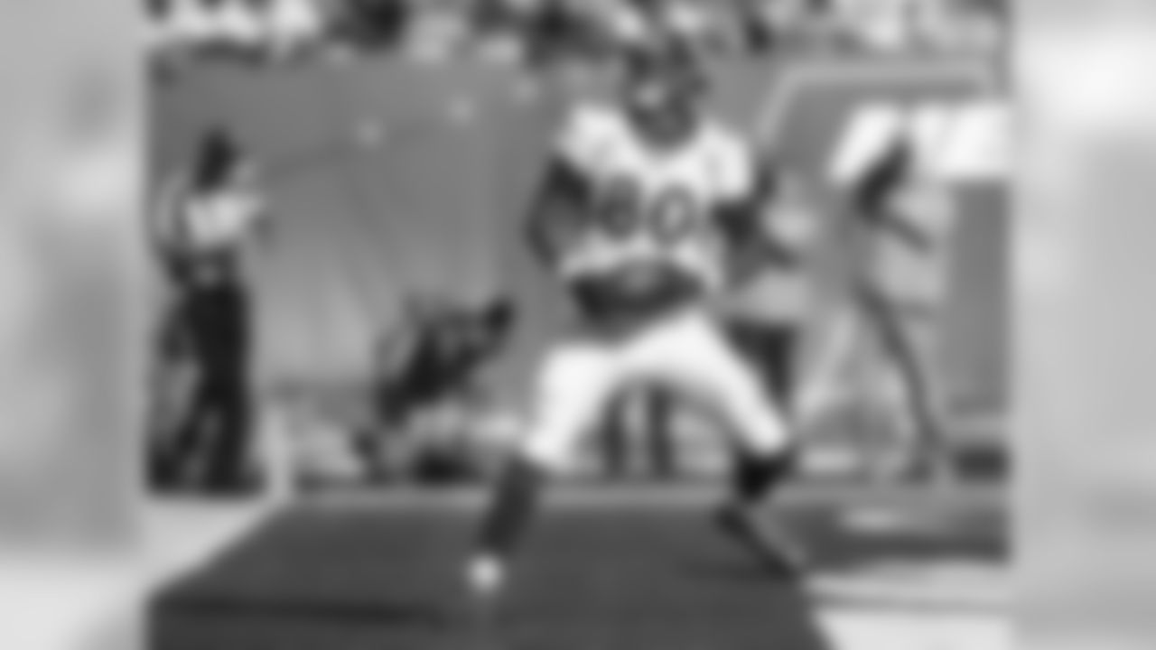 A week later, he grabbed two against the Jets to bring his total to nine TDs, the most ever by a tight end through five games.