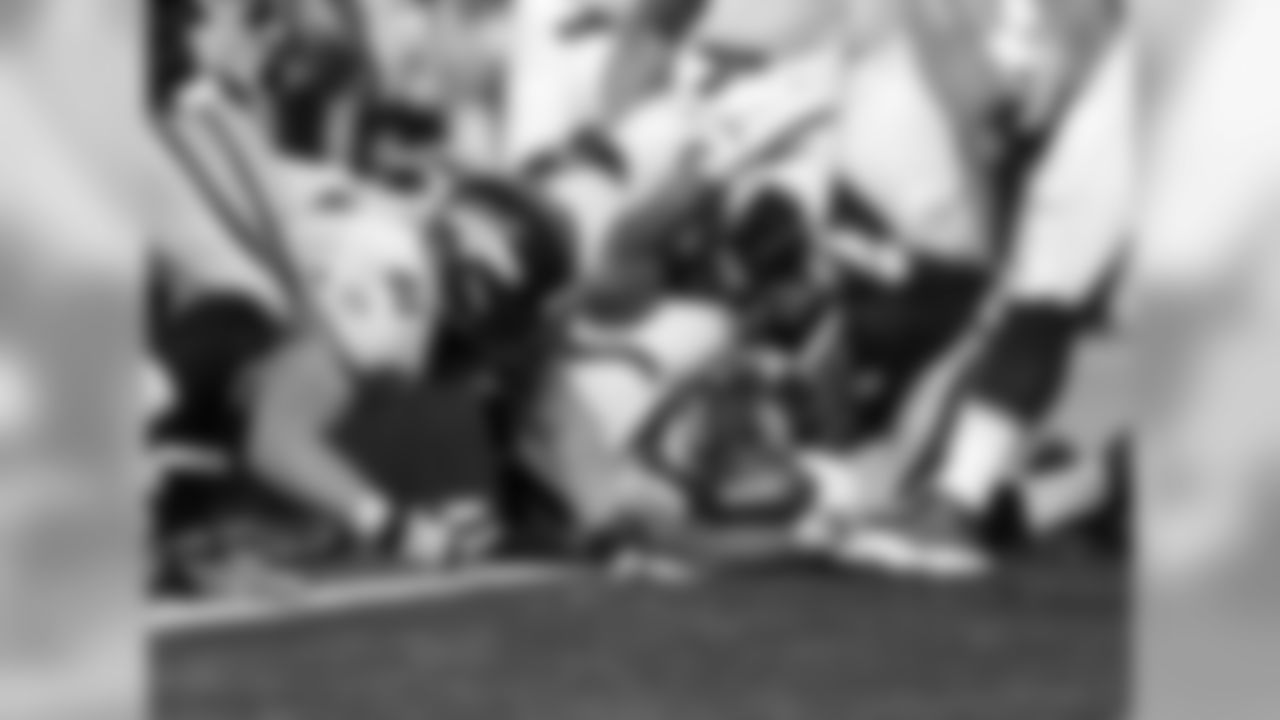 Super Bowl 50: Broncos 24, Panthers 10