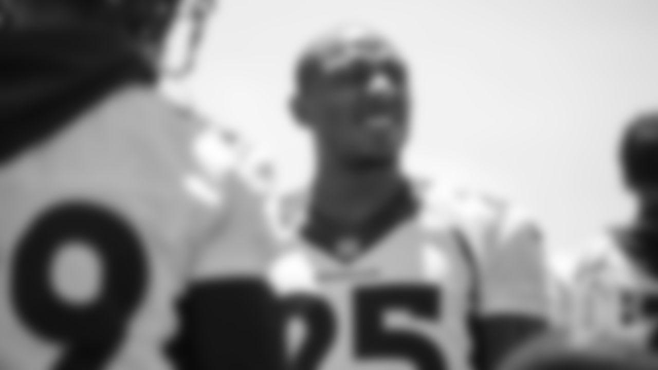 Chris Harris Jr. during the Broncos' practice on the eight day of their OTAs on May 30, 2019.
