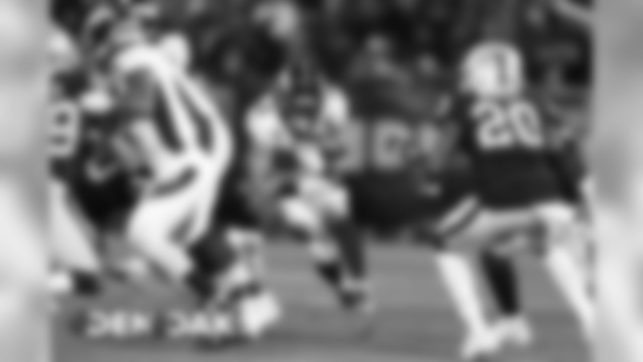 Phillip Lindsay during the NFL game against the Oakland Raiders at Oakland-Alameda County Coliseum in Oakland, California, September 09, 2019.
Gabriel Christus