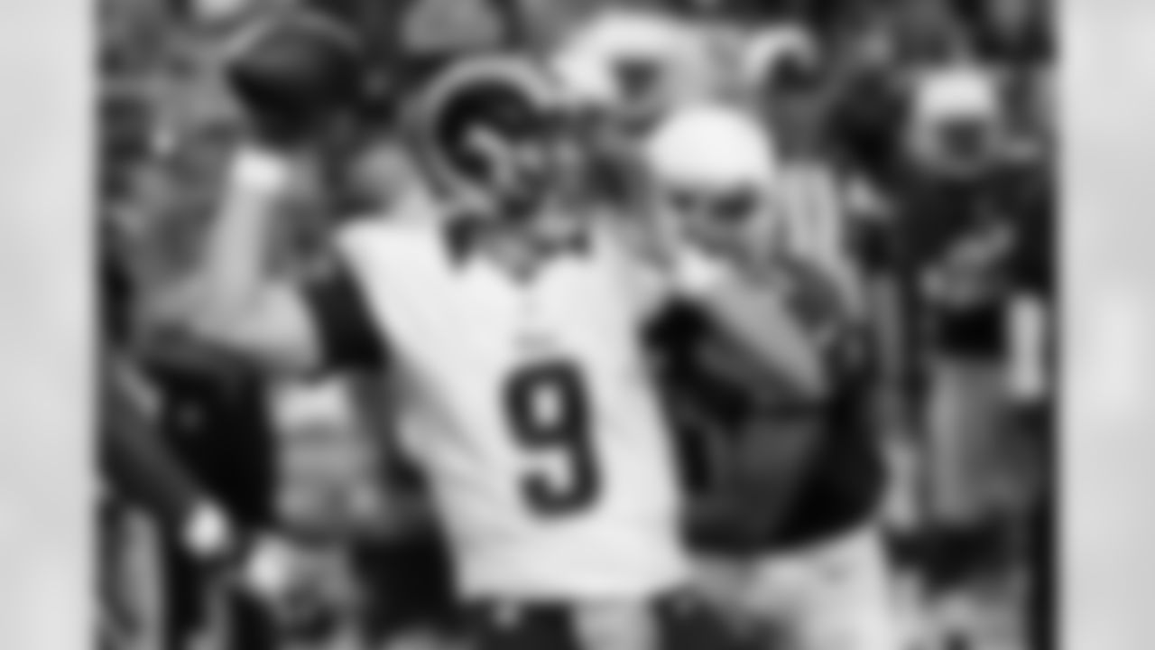Rams quarterback Austin Davis, restricted free agent