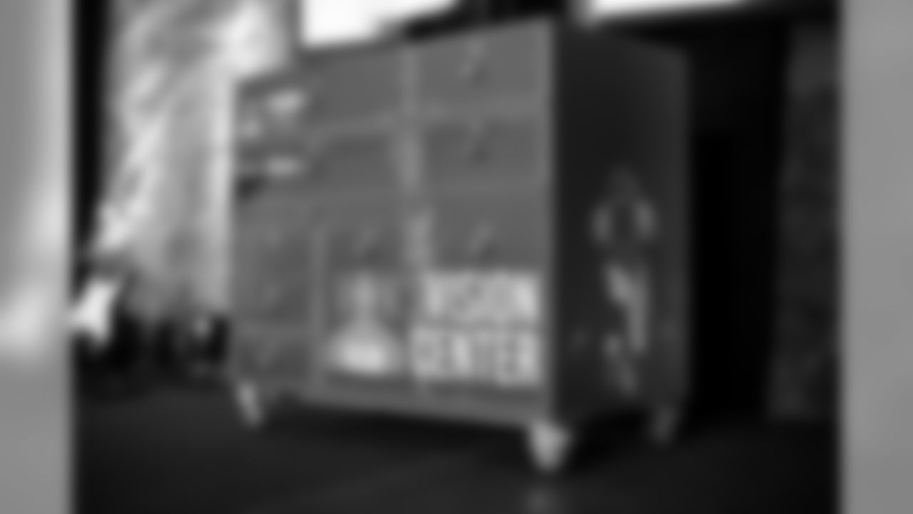A Von's Vision mobile center at Von's Vision's Western Round-Up on November 11, 2019. (Photo by Ben Swanson)
