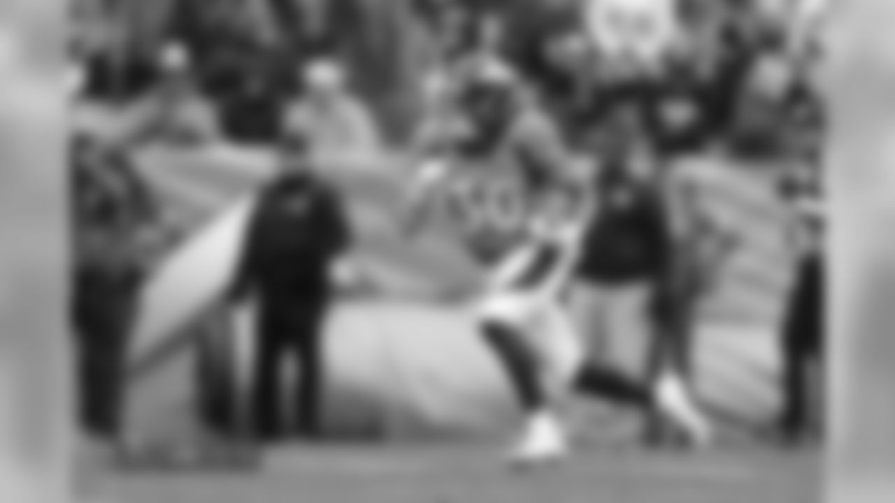 In Week 6 against the Rams, Phillip Lindsay ran for 18 yards on four rushing attempts and caught six passes for 48 yards.