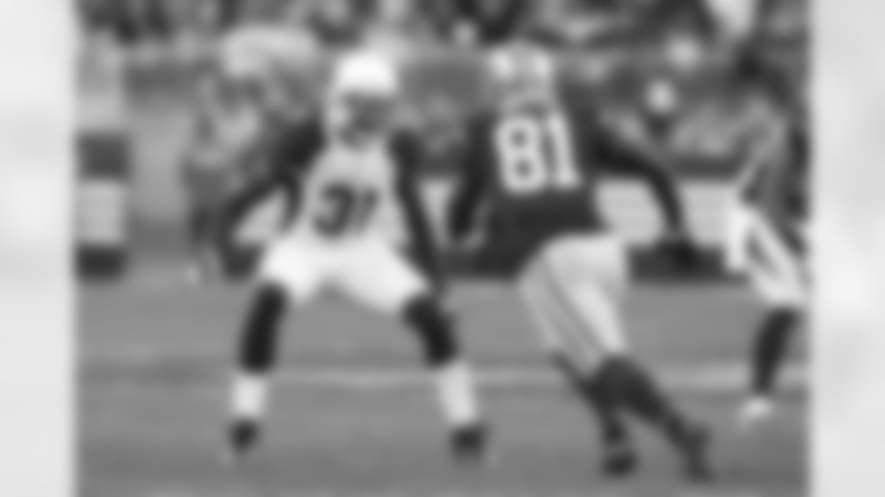 Cardinals cornerback Antonio Cromartie, unrestricted free agent