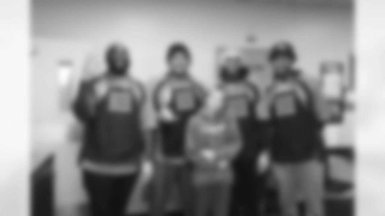 McTelvin Agim, Netane Muti, Travis Fulgham and Tyrie Cleveland volunteer at Denver Rescue Mission on Tuesday, April 12, 2022 at Denver Rescue Mission in Denver, Colorado.
Photo by Gabriel Christus