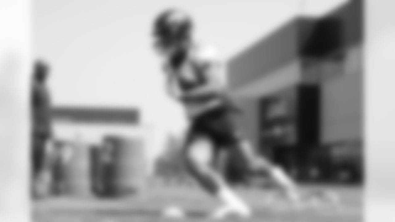 Adam Prentice during a training camp practice for early reports (rookies, quarterbacks and select veterans) at UCHealth Training Center on July 25, 2021. (Photo by Ben Swanson)
