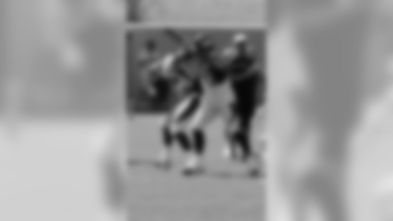 RB Kapri Bibbs and S John Boyett