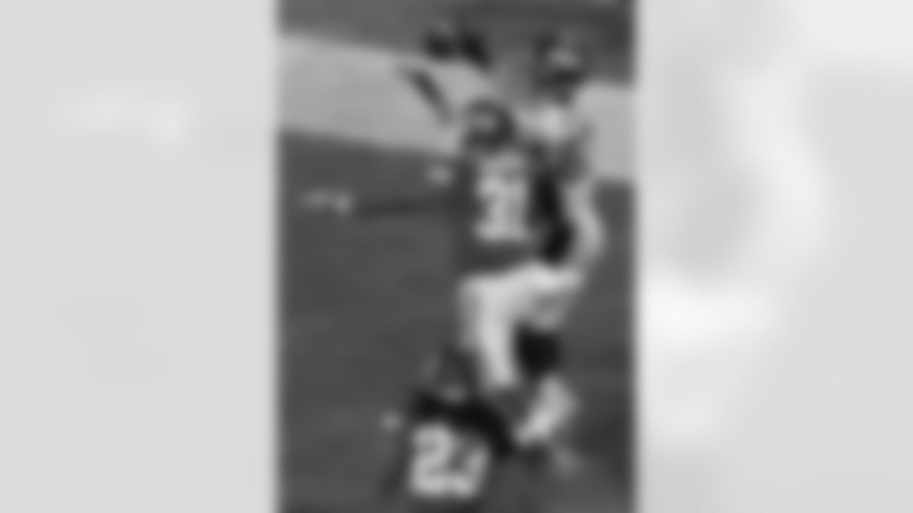 Eric Decker