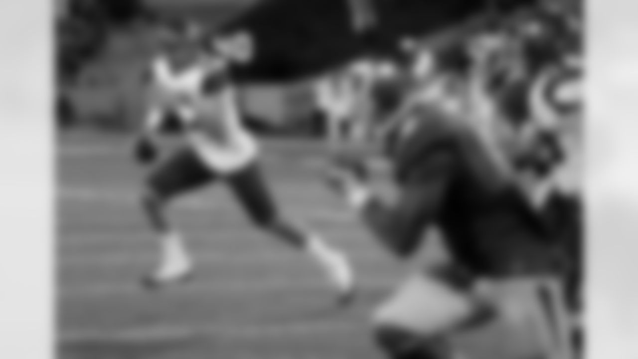 QB Paxton Lynch, Memphis
"John Elway reacted quickly to Osweiler's surprise signing in Houston by trading for Mark Sanchez, but the Broncos are likely to re-invest at quarterback on draft day with Trevor Siemian the only other quarterback on the roster. The 6-7, 244-pound Lynch bears a striking resemblance to the 6-8, 240-pound Osweiler. Surprisingly athletic and boasting a live arm, Lynch has first-round upside but he's viewed by most as a project and therefore may "slip" lower on draft day than some of his hype suggests. He might be the perfect project, however, for coach Gary Kubiak to develop." [April 20]