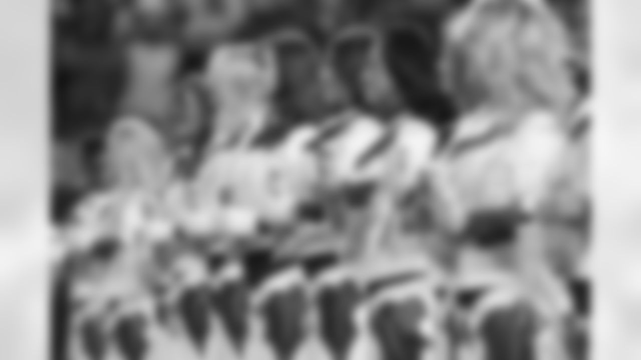 The Denver Broncos Cheerleaders perform during Denver's Week 17 win vs. Kansas City.