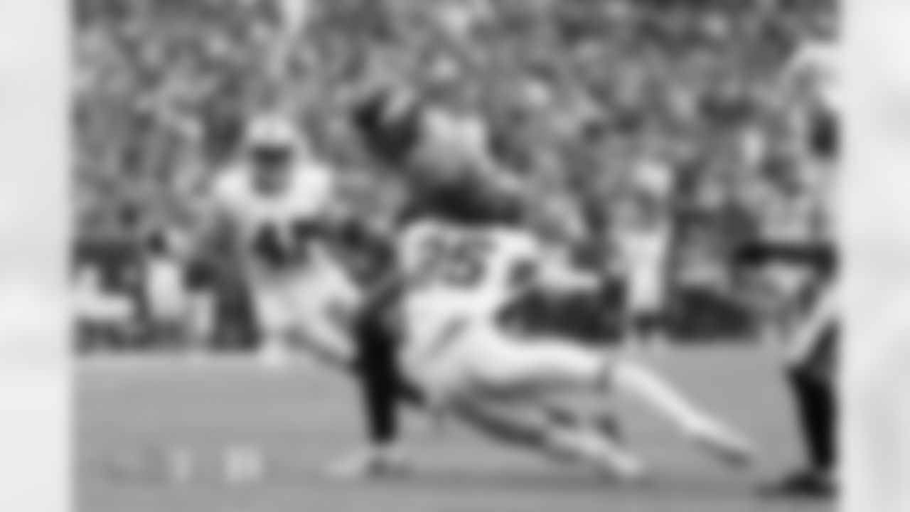 Courtland Sutton (14) during the Broncos' Week 1 game against the Las Vegas Raiders at Empower Field at Mile High in Denver, Colorado on September 10, 2023. Photo by Gabriel Christus / Denver Broncos