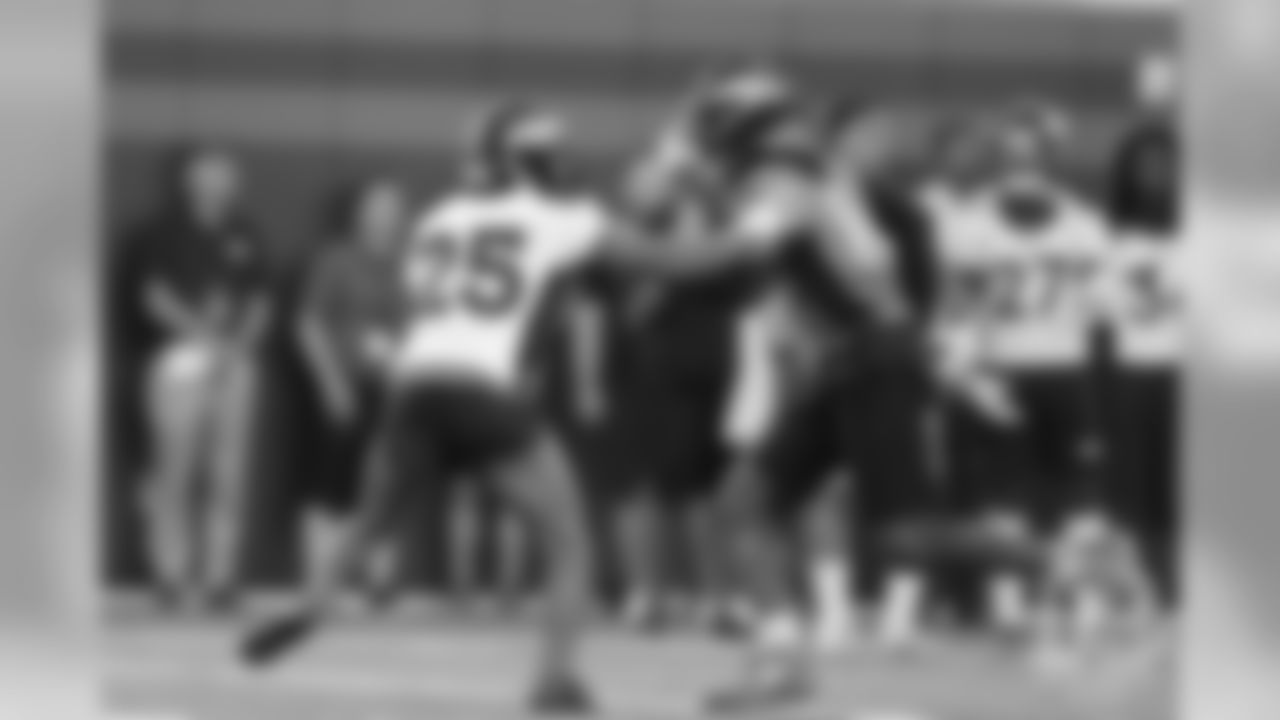 Chris Harris Jr. and Courtland Sutton during the first practice of mandatory minicamp on June 4, 2019.