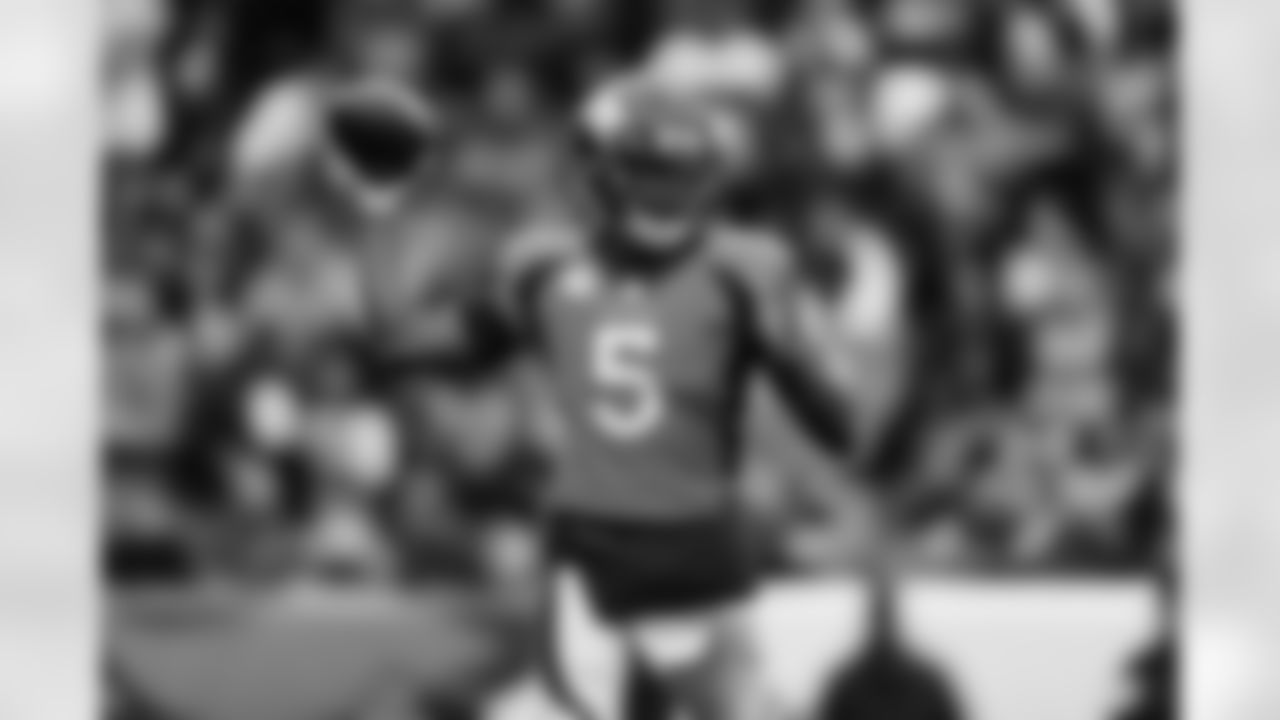 Teddy Bridgewater during the Broncos' Week 8 game against the Washington Football Team at Empower Field at Mile High in Denver, Colorado on October 31, 2021. (Photo by Gabriel Christus)