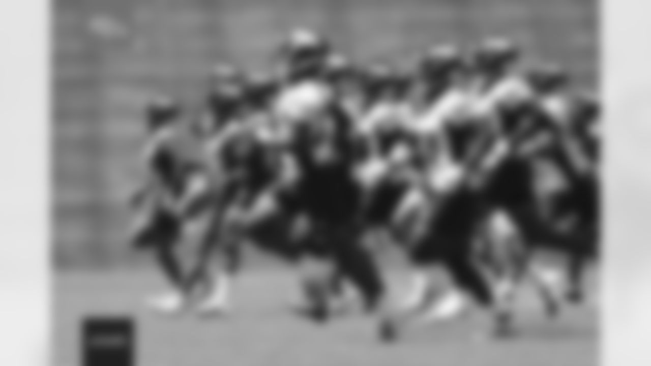 Team sprints during the rookie minicamp on Friday, May 13, 2022 at UCHealth Training Center in Englewood, Colorado.
Photo by Gabriel Christus