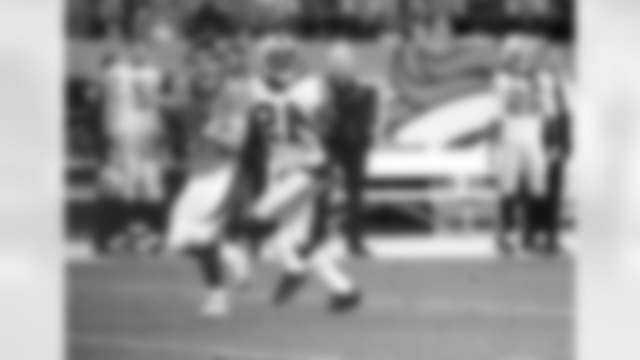 2013 Stats: 73 catches, 778 yards, 10 TDs