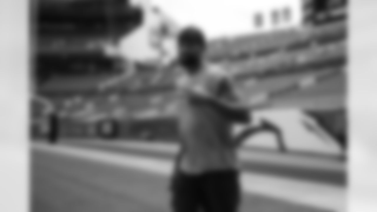 A.J. Bouye before practice on Day 12 of training camp at Empower Field at Mile High on August 29, 2020. (Photo by Ben Swanson)