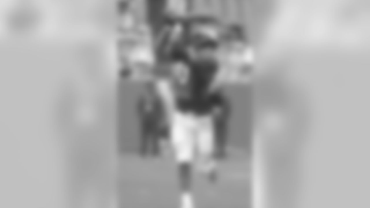 TE Julius Thomas