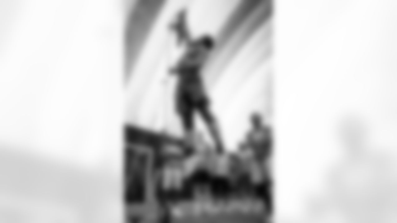 210825_000113_SW