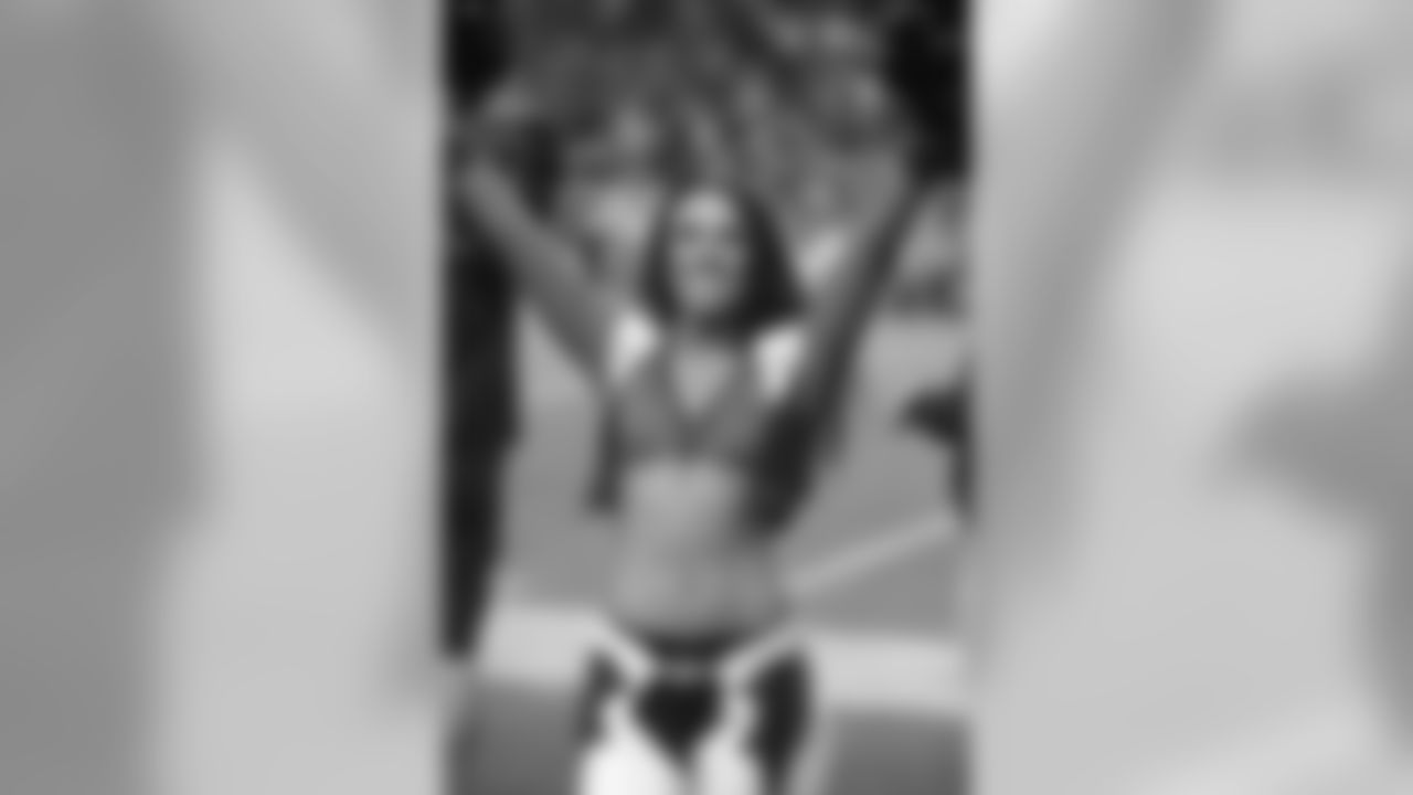 151101, GBP, Denver Broncos, Cheerleaders, DBC, 2015 Katherine