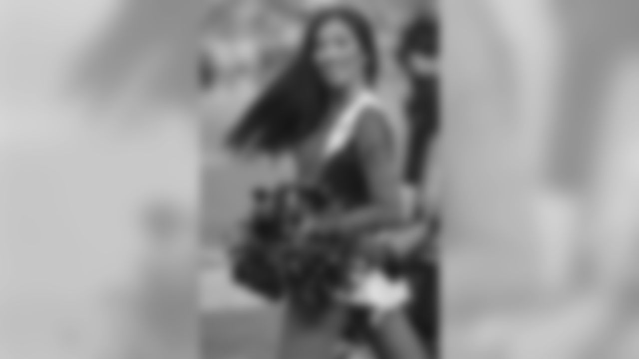 180819, CB, Denver Broncos, 2018 Dee, DBC, Cheerleaders DBC, Cheerleaders Photo By: Paul Cloud