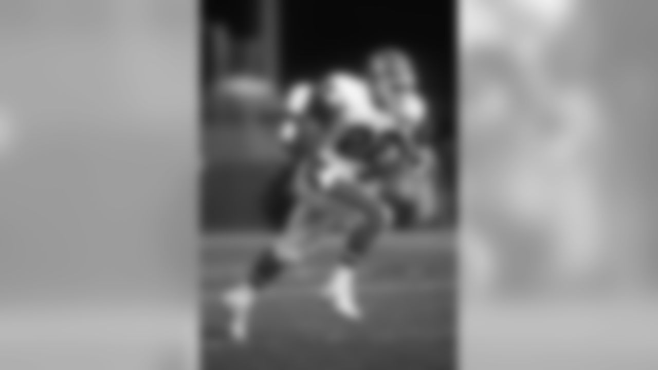 Drafted by the Broncos in the second round of the 1993 NFL Draft with the 43rd-overall pick, Glyn Milburn was a two-time Pro Bowler and was elected a first-team All-Pro once as a return specialist.