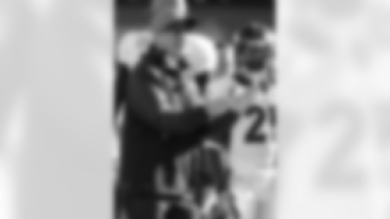 Head Coach John Fox