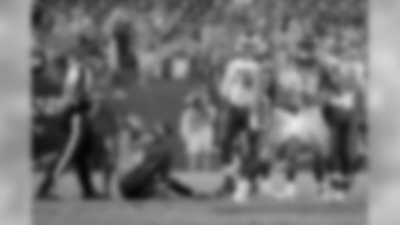 Wolfe, a sixth-year player, is a physical specimen who provides a punch up front for the Broncos. Though the Cincinnati product has yet to make a Pro Bowl, he's been an emotional leader for the Broncos on defense and provides the unit with its toughness. In 2016, after he fractured his elbow, he missed just one full game before returning to the starting lineup.