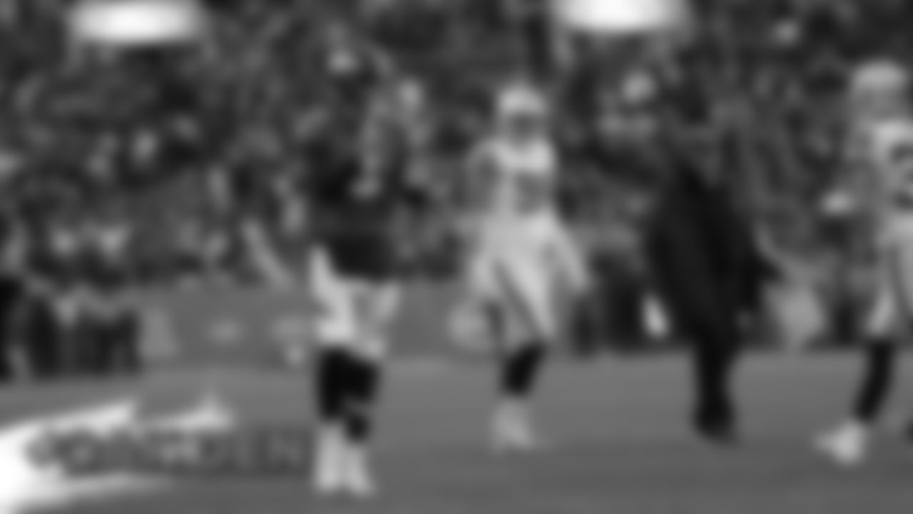 During the Denver Broncos' Week 17 game against the Oakland Raiders at Empower Field at Mile High on December 29, 2019. (Photo by Gabriel Christus)