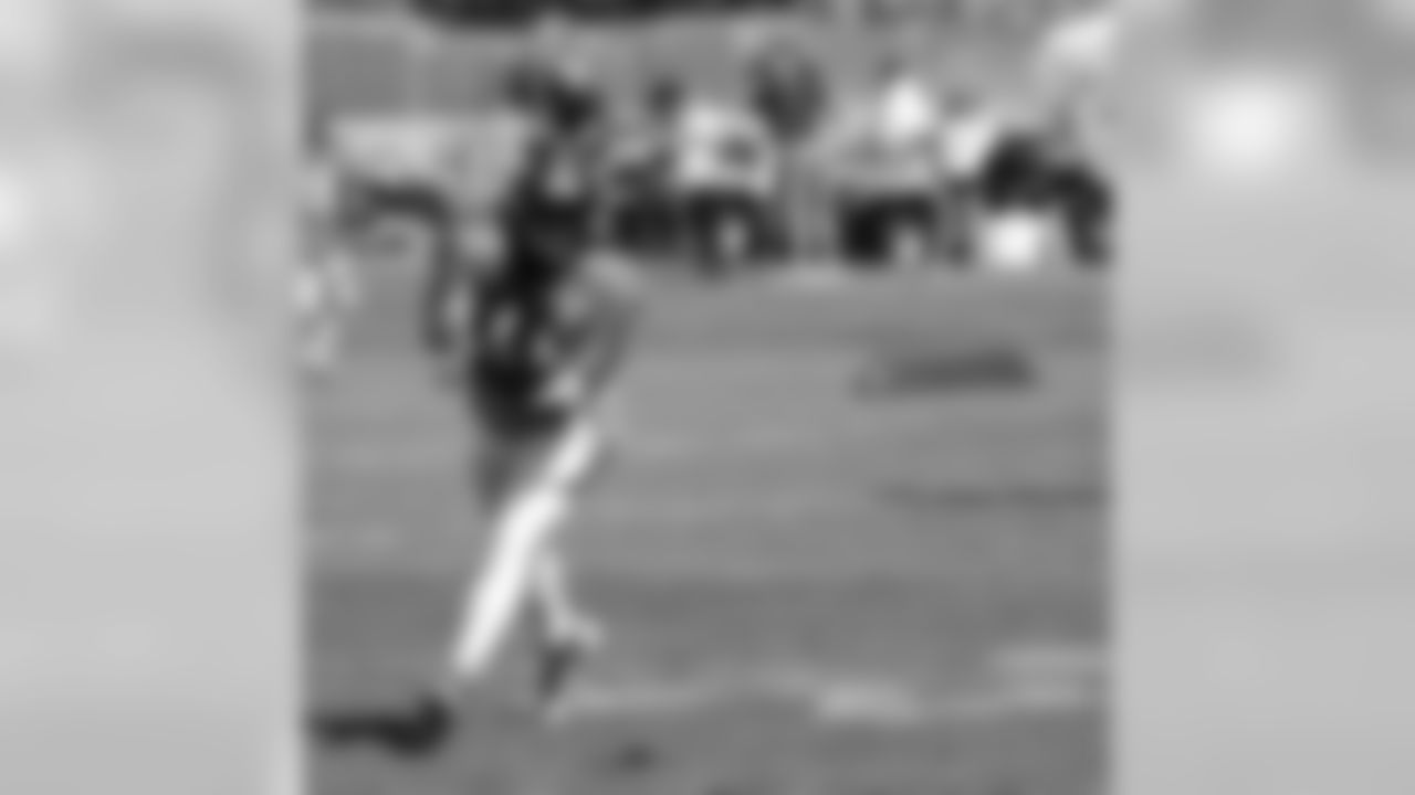 S Quinton Carter