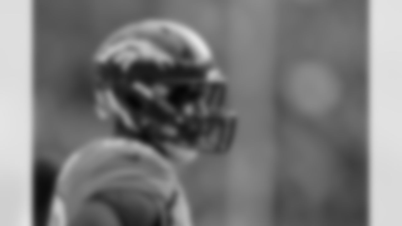 Von Miller.