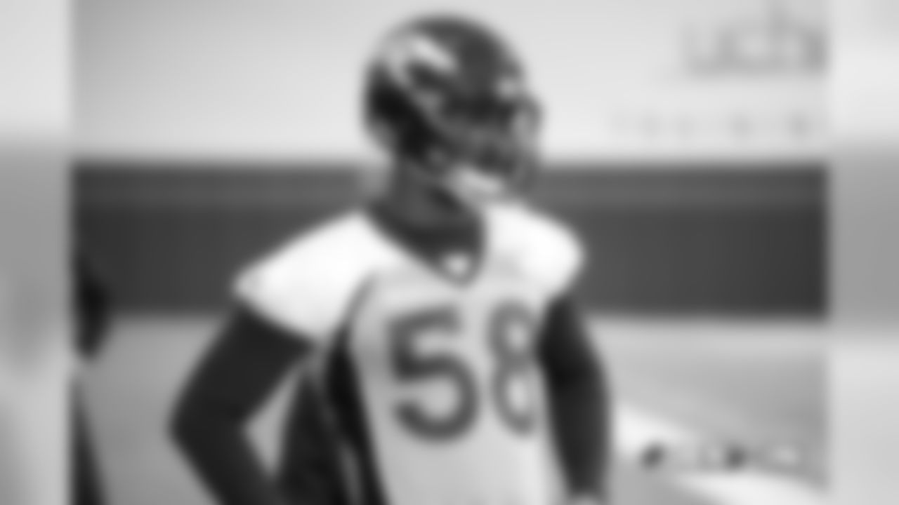 Von Miller during practice at UCHealth Training Center on November 30, 2018.