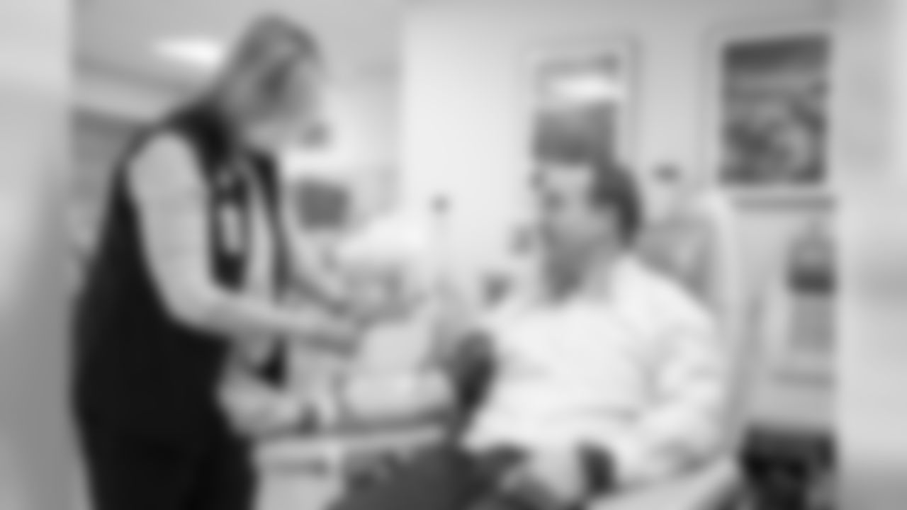 Former Broncos quarterback Peyton Manning donates blood at Children's Hospital Colorado to help encourage other residents to join him during the novel coronavirus pandemic in April of 2020. (Photo by Children's Hospital Colorado)