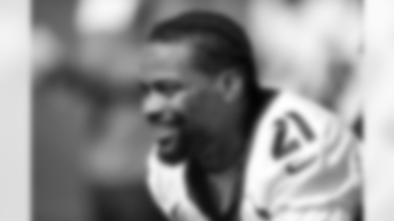 A.J. Bouye smiles on the sideline during the fifth training camp practice at UCHealth Training Center on August 19, 2020. (Photo by Ben Swanson)