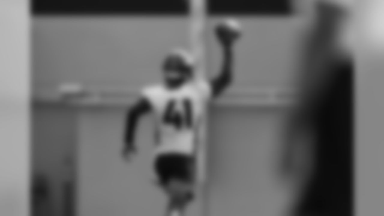 De'Vante Bausby during training camp at UCHealth Training Center in Centennial, CO, August 16, 2020.
Photo by Gabriel Christus