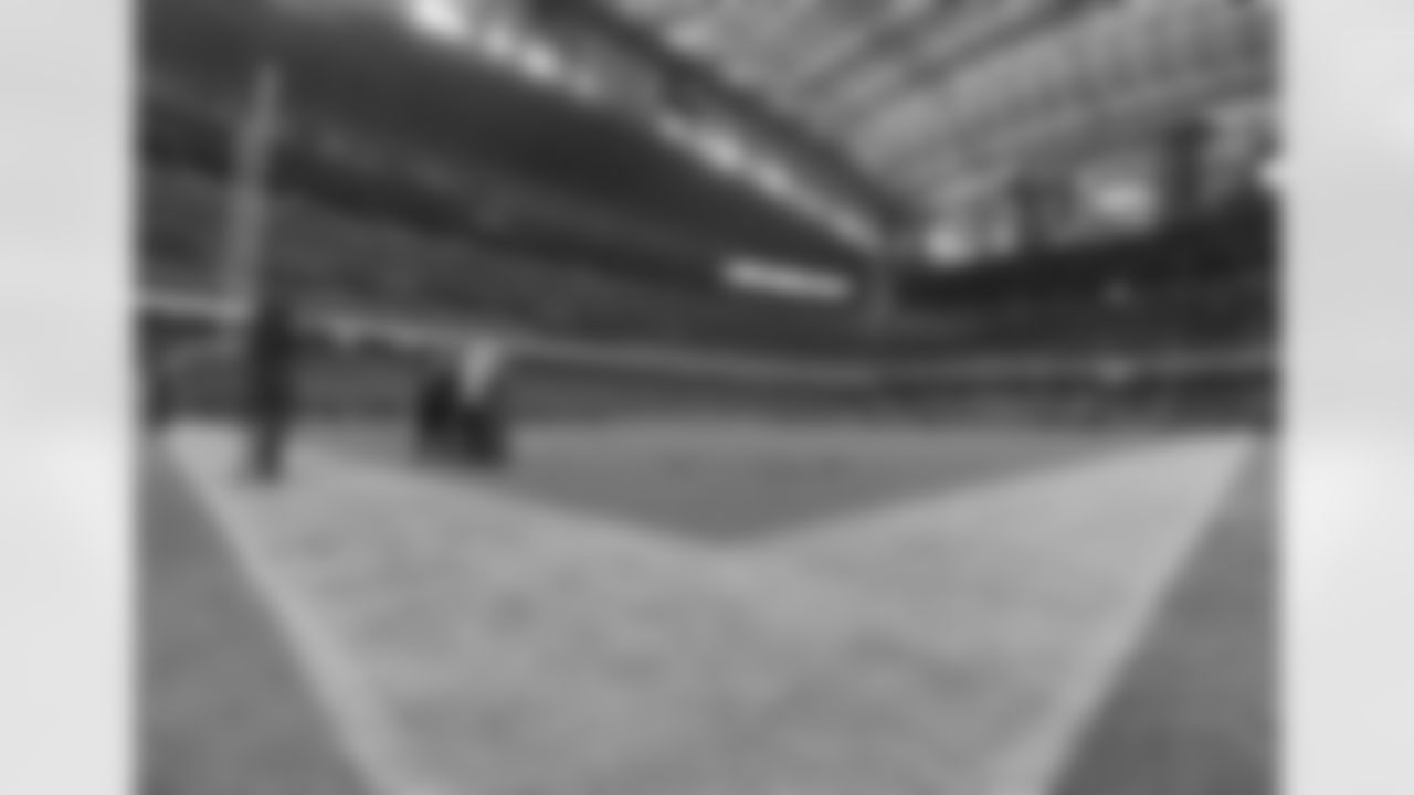 Broncos TV at Reliant Stadium