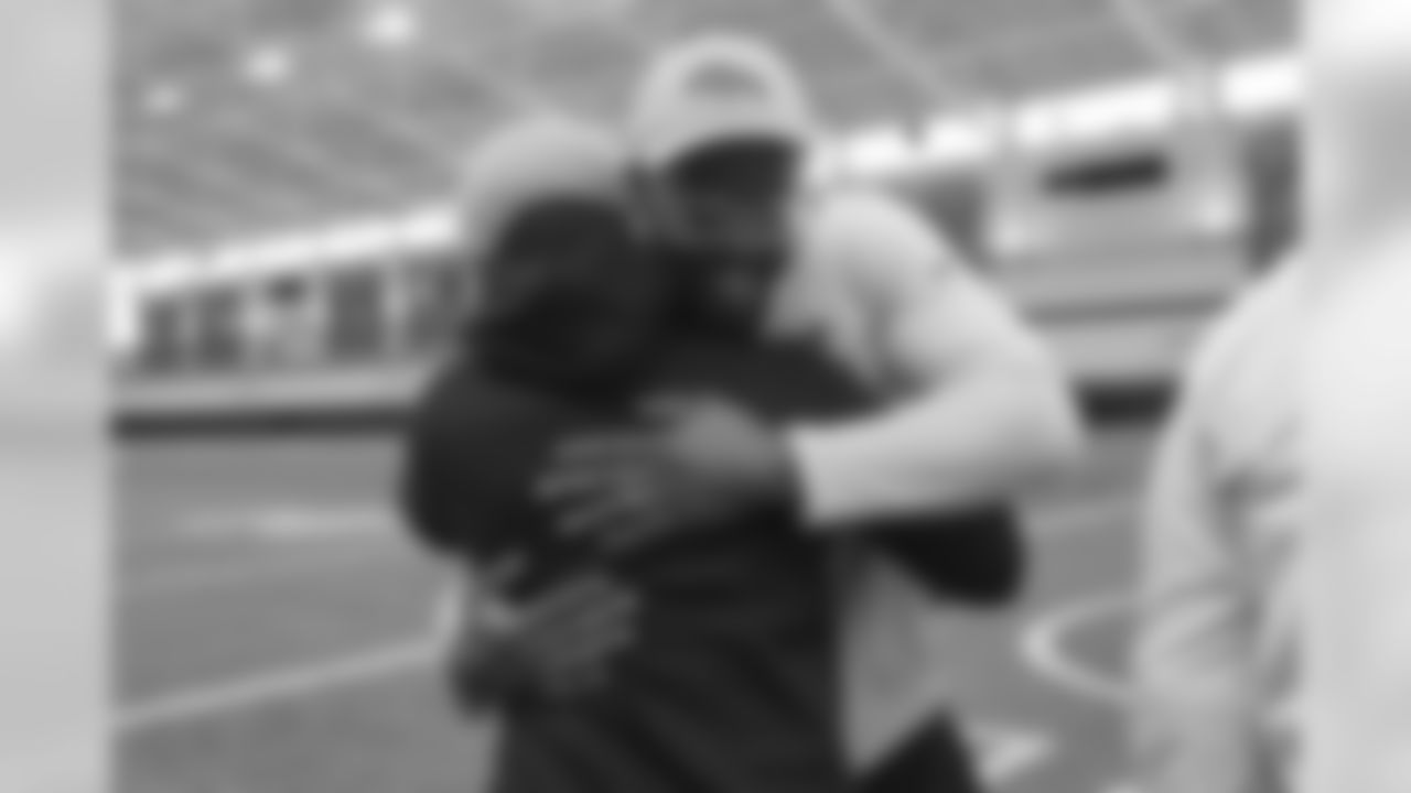 Peyton Manning and Von Miller's family surprise Miller to announce he's the Broncos' nominee for the 2018 Walter Payton NFL Man of the Year award. Manning won the Walter Payton NFL Man of the Year award in 2005.