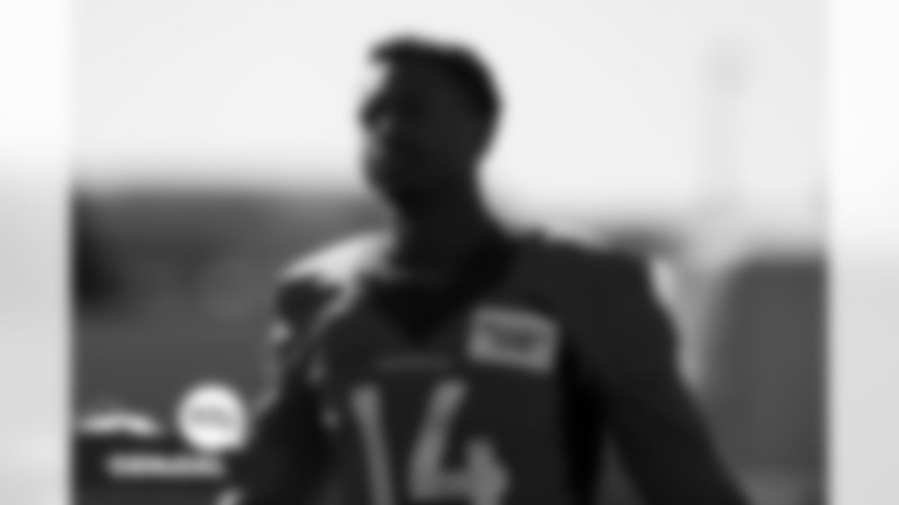 Courtland Sutton during practice at UCHealth Training Center in Englewood, Colorado on November 5, 2021. (Photo by Sam Weaver)