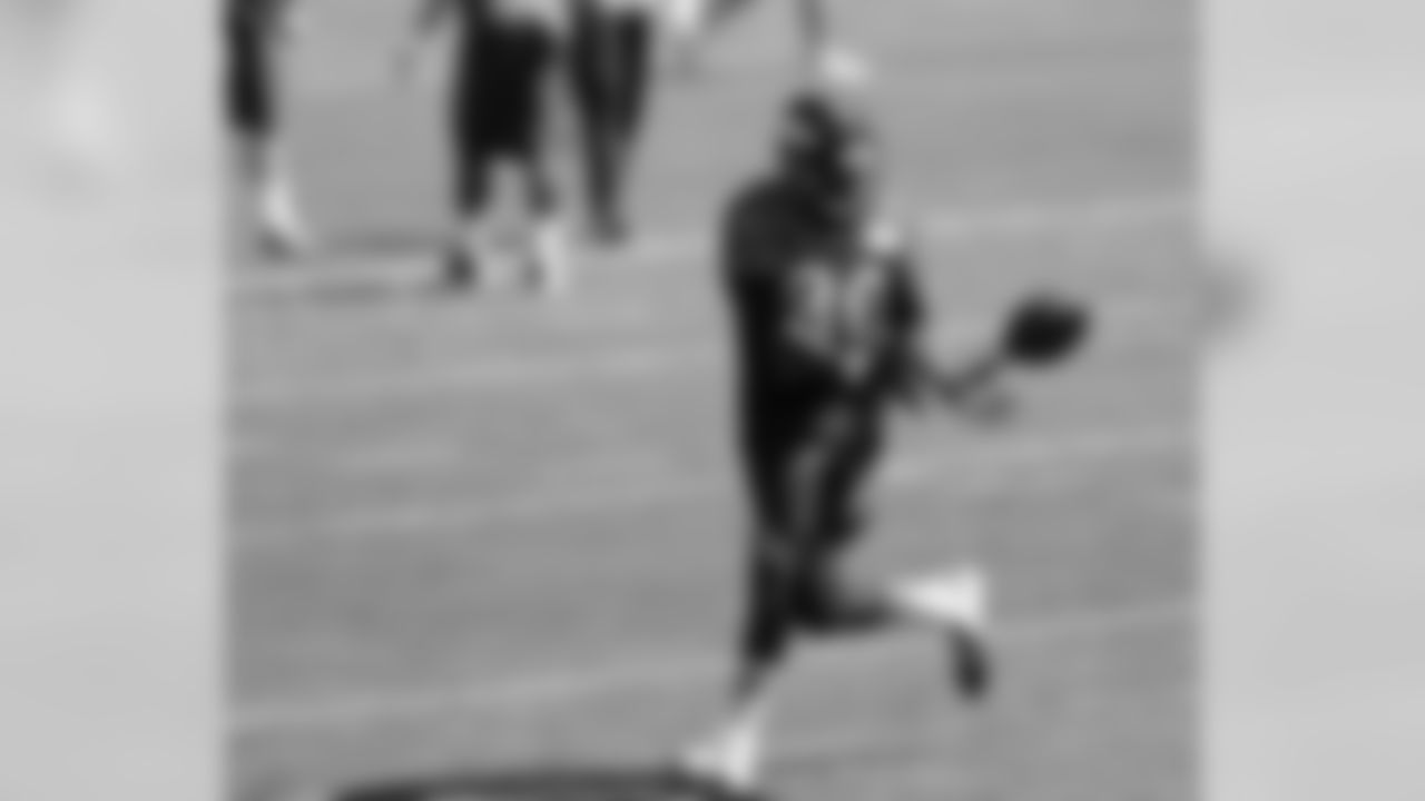 TE Julius Thomas
