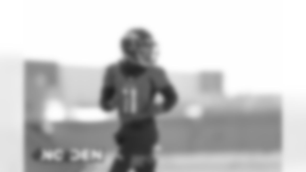 Diontae Spencer action during practice at UCHealth Training Center in Centennial, CO, November 26, 2020.
Photo by Gabriel Christus