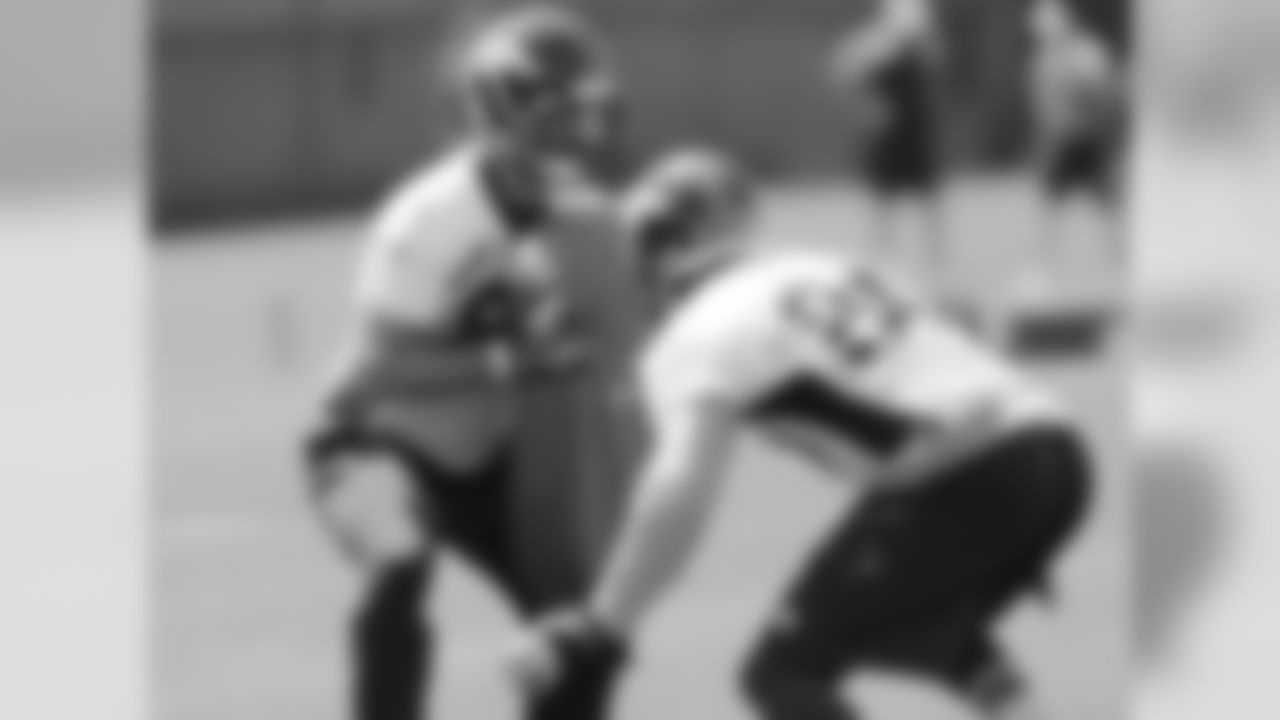 TE Joel Dreessen and TE Julius Thomas
