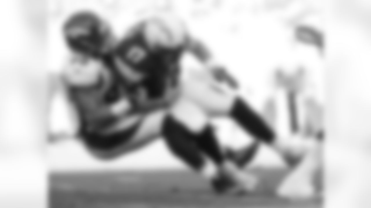Appeared in and won Super Bowl 50 (was on injured reserve for Super Bowl XLVIII), 2015 Week 8 AFC Defensive Player of the Week
Career stats with Broncos: 108 games, 108 starts, 33 sacks, 77 quarterback hits, 299 total tackles, 46 tackles for loss, one forced fumble, two fumble recoveries, one interception, 15 passes defensed
