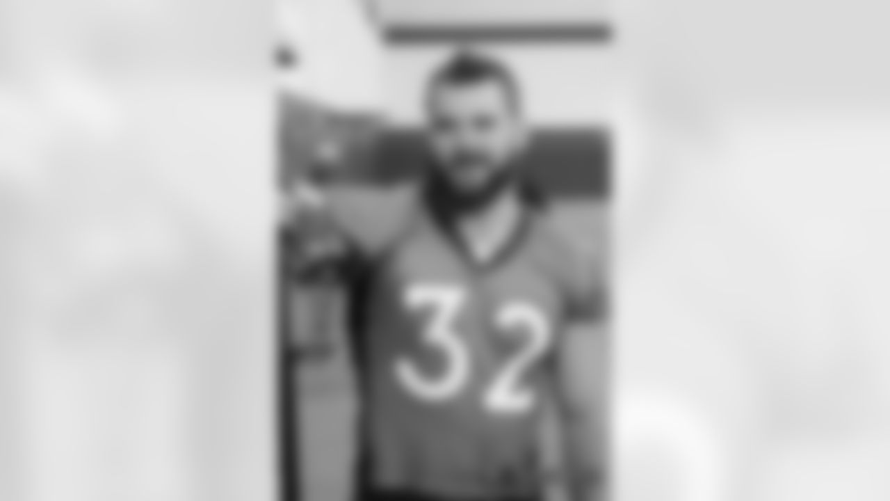 Andy Janovich during a Saturday walkthrough at UCHealth Training Center on November 3, 2018.