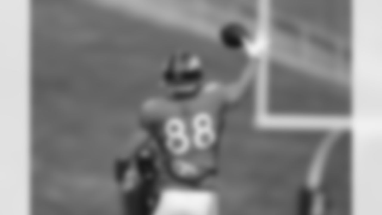 Nick Vannett during training camp at UCHealth Training Center in Centennial, CO, August 23, 2020.
Photo by Gabriel Christus