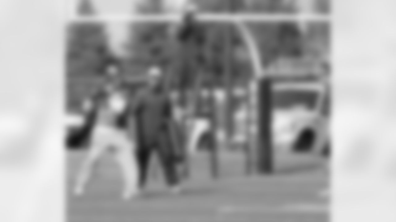 Decker makes a catch and looks to turn upfield.