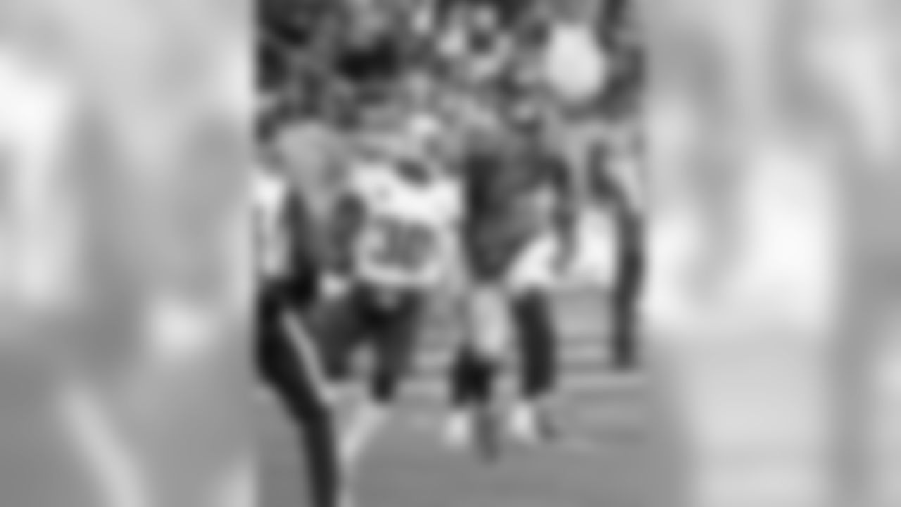 Dec. 8, 2013: W 51-28 vs. Tennessee