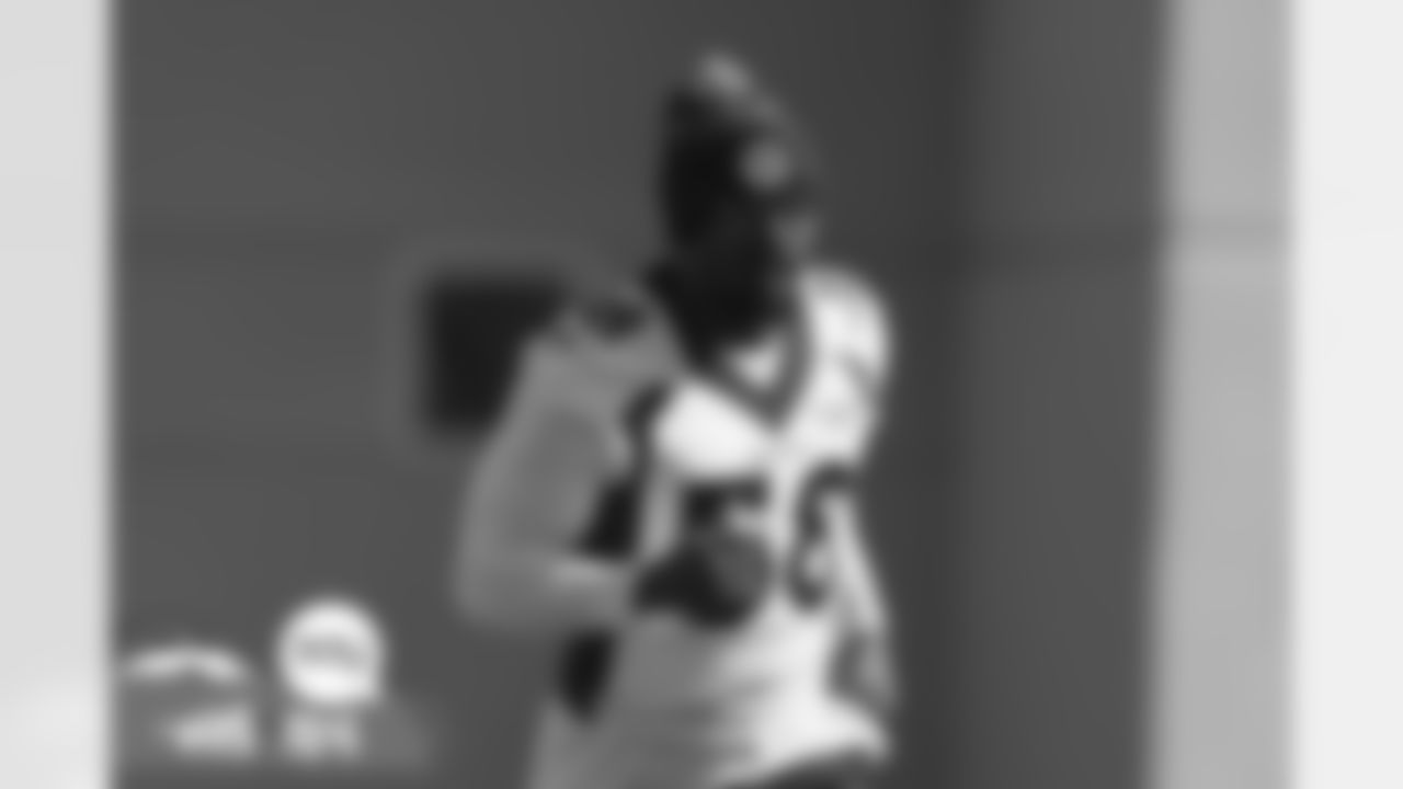 Von Miller during practice on Wednesday, October 27, 2021 at UCHealth Training Center in Denver, Colorado.
Photo by Gabriel Christus
