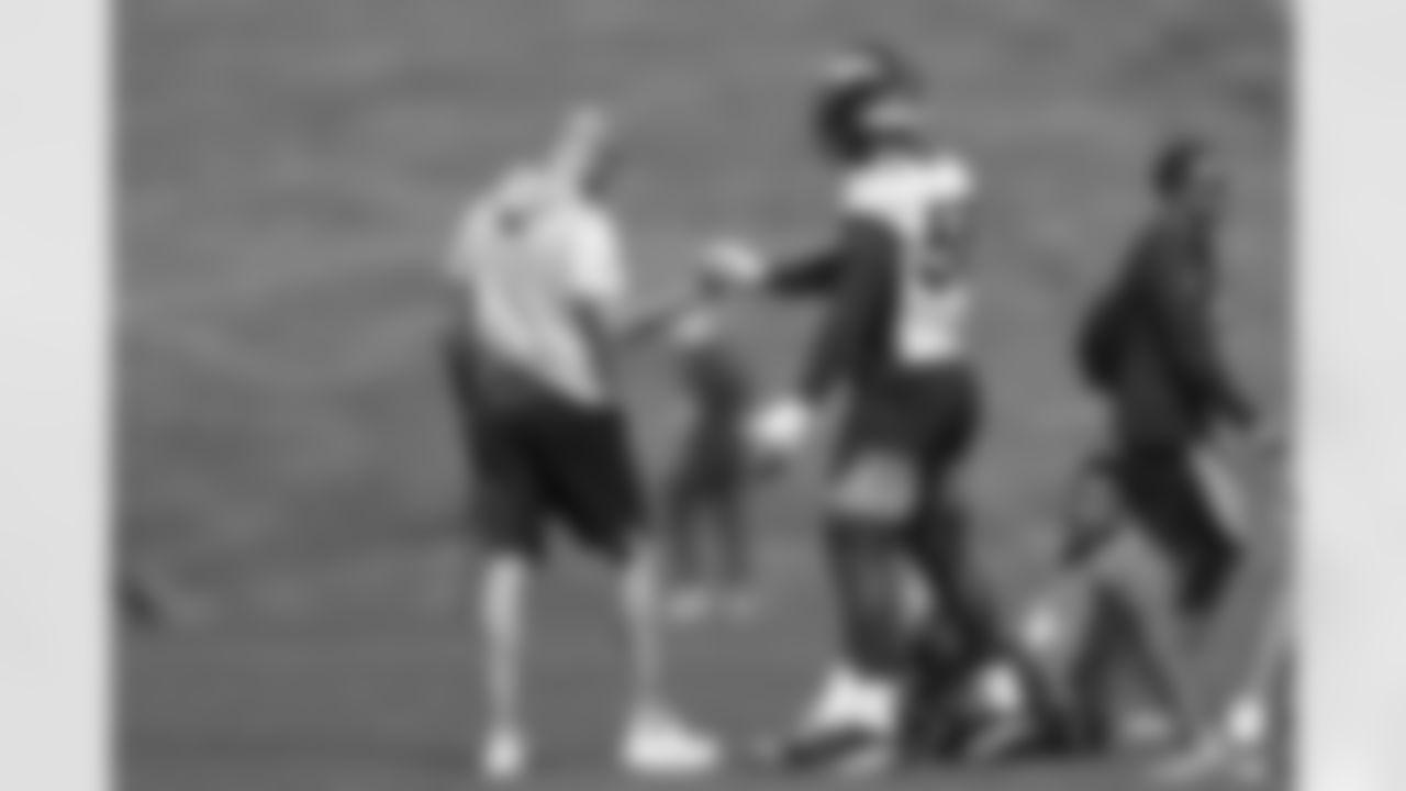 Von Miller, Wide Receivers Coach Zach Azzanni and Courtland Sutton during OTAs at UCHealth Training Center in Centennial, CO, May 27, 2021.
Photo by Gabriel Christus