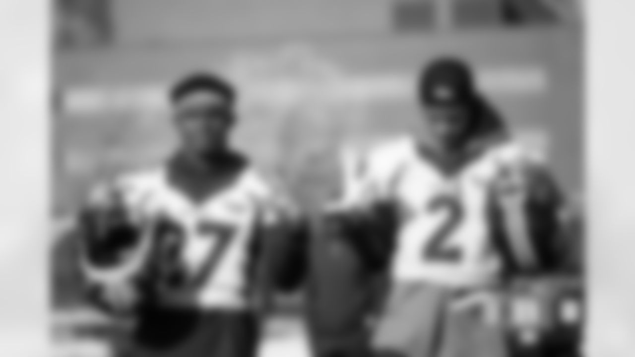 Damarri Mathis and Pat Surtain II at practice at UCHealth Training Center on November 18, 2022. (Photo by Ben Swanson)