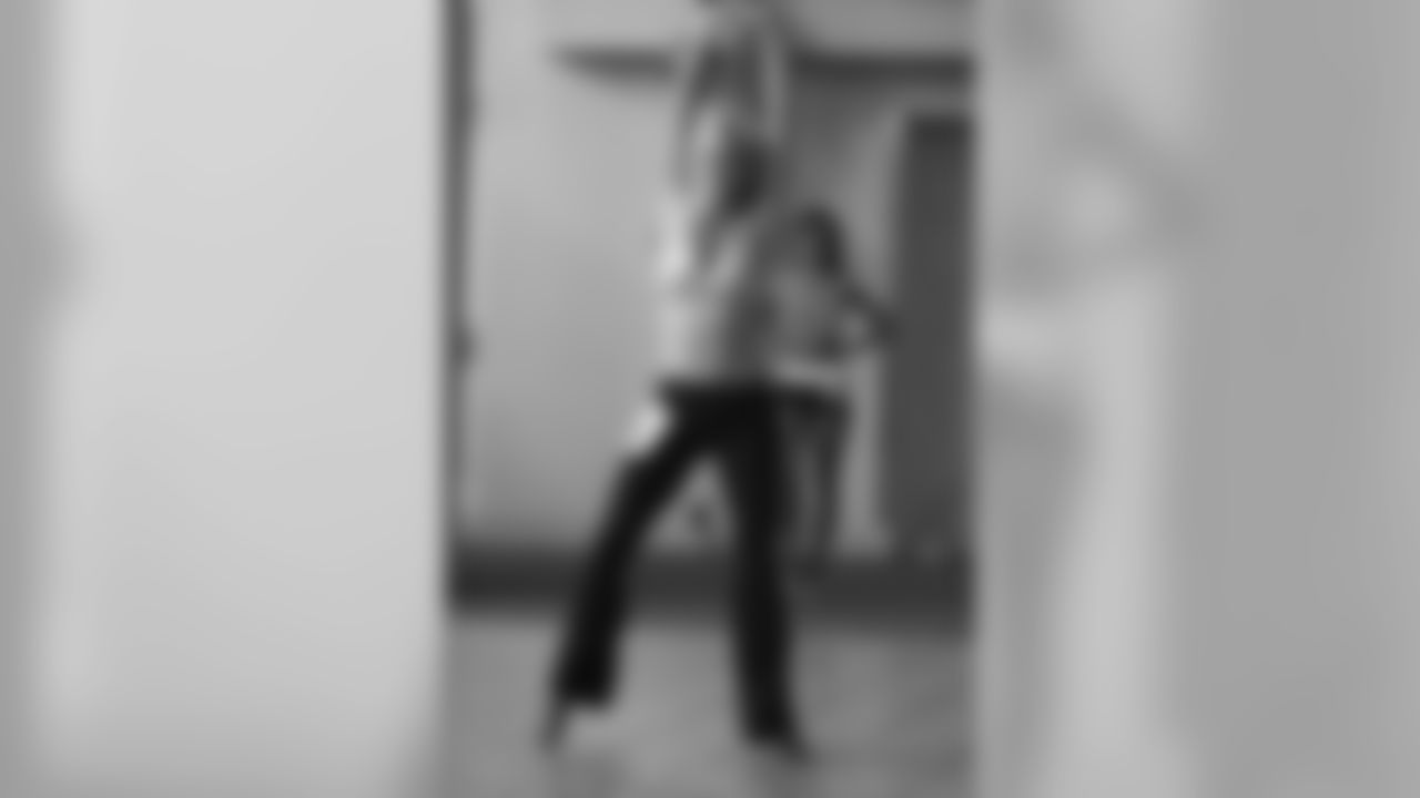 Student, CU Boulder, High School Varsity Poms, 10 years dance training